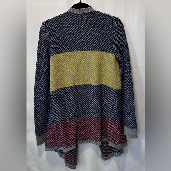 CAbi Color Block Blanket Knit Waterfall Cardigan Size Small - Picture 3 of 5